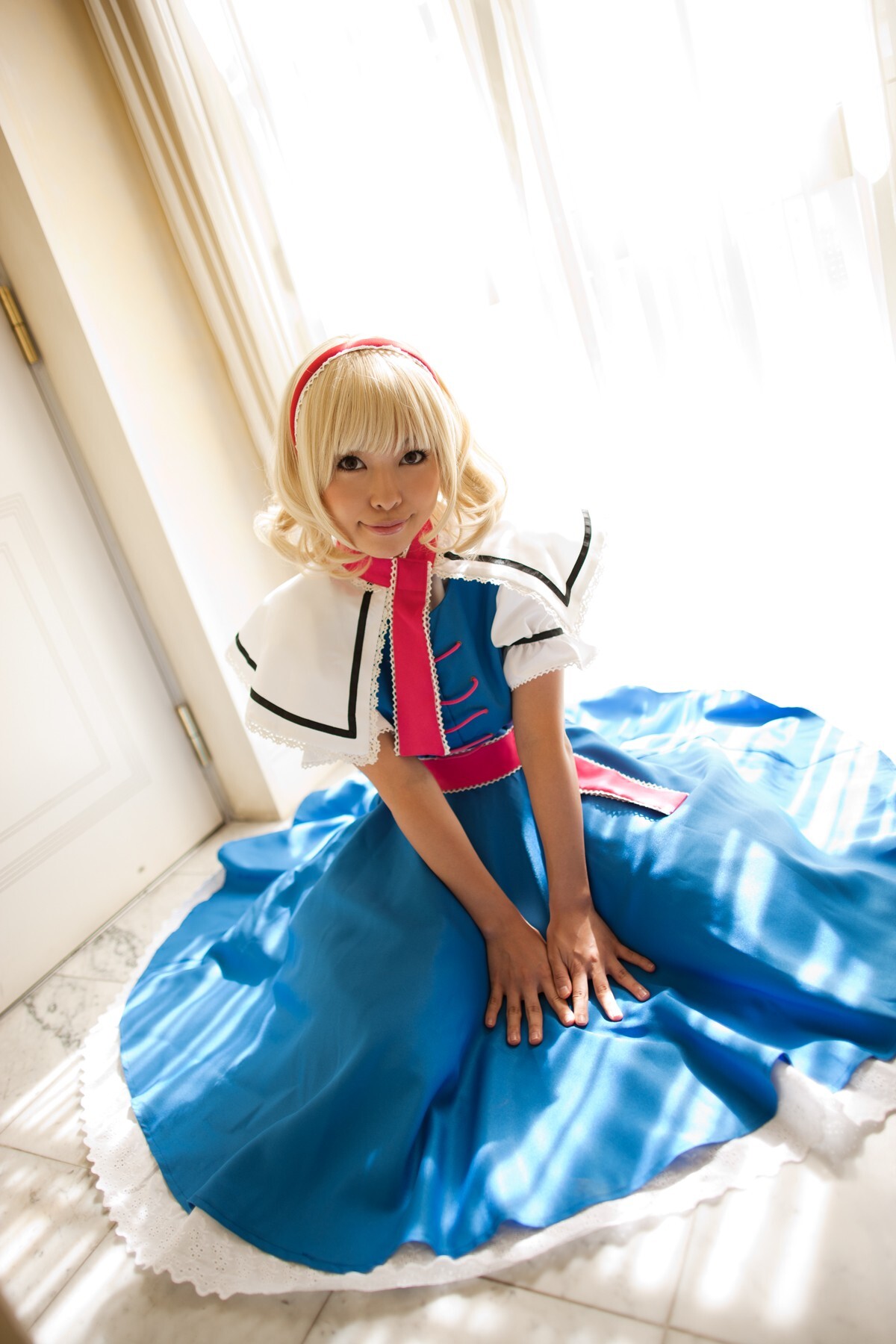 [Cosplay] New Touhou Project Cosplay  Hottest Alice Margatroid ever